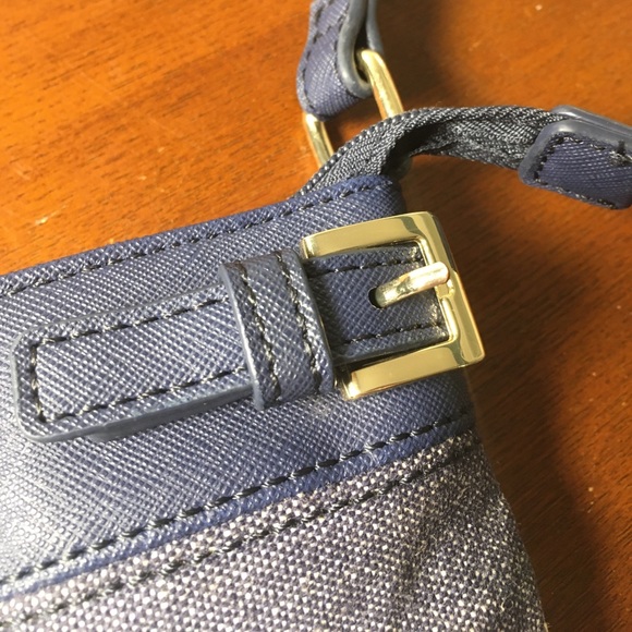 Tommy Hilfiger Bag - Picture 4 of 7